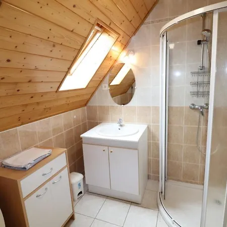Maison De Caractere Renovee Avec Jardin - 4 Pers, Proche Saint-flour Et Activites, Draps Inclus - Fr-1-742-221 Cussac (Cantal)